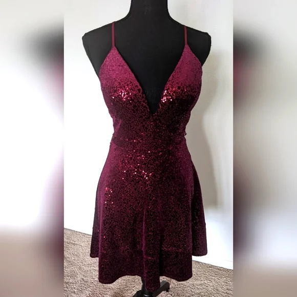 honey and rosie burgundy dress Honey and Rosie prom sparkle burgundy dress